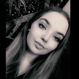 Meet your Posher, Fayeliegh